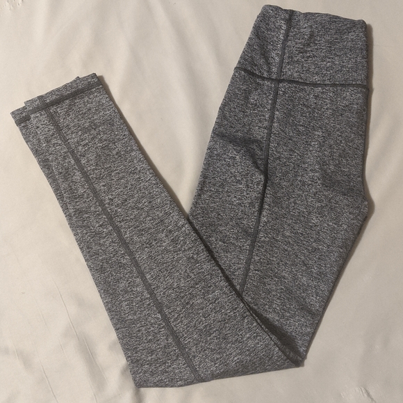 Victoria's Secret Pants - VSX Knockout Yoga Pants